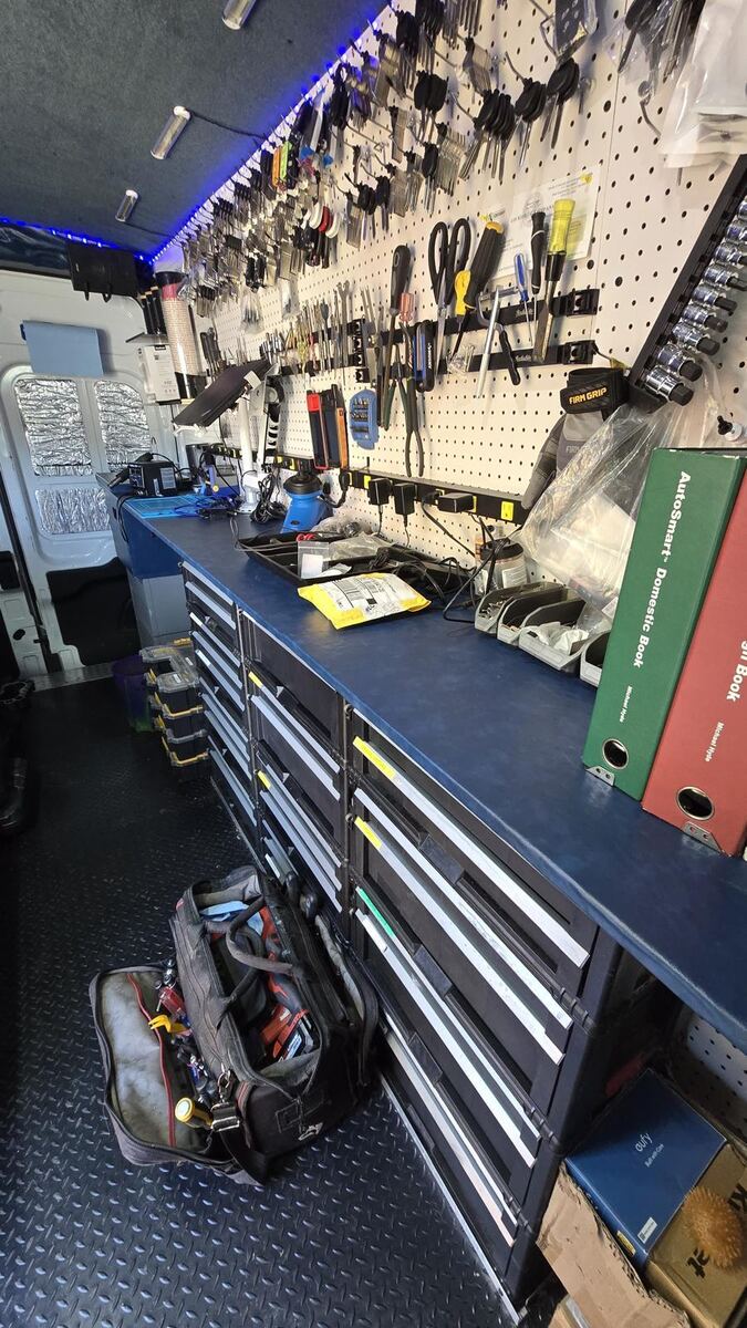 Fully equipped mobile locksmith workshop